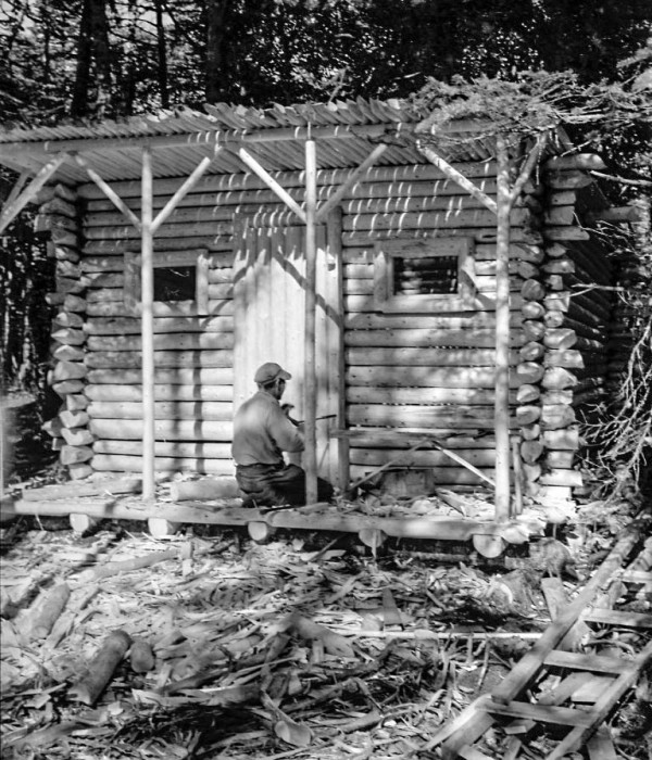 Jack-Young-log-cabin